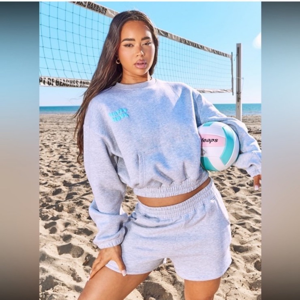 PrettyLittleThing Happy Hour Cropped Sweatshirt & Shorts Set